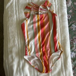 Cat & Jack Girls swimsuit